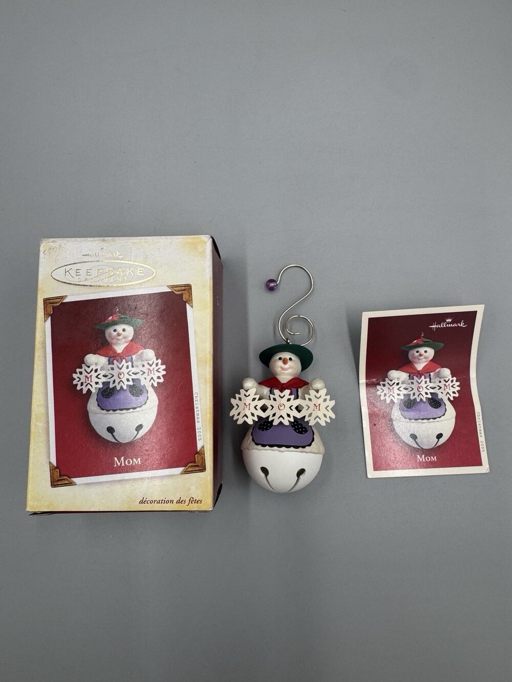 2005 Hallmark Mom Christmas Keepsake Ornament Snowman Bell‎